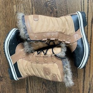 Sorel Tofino tall boot